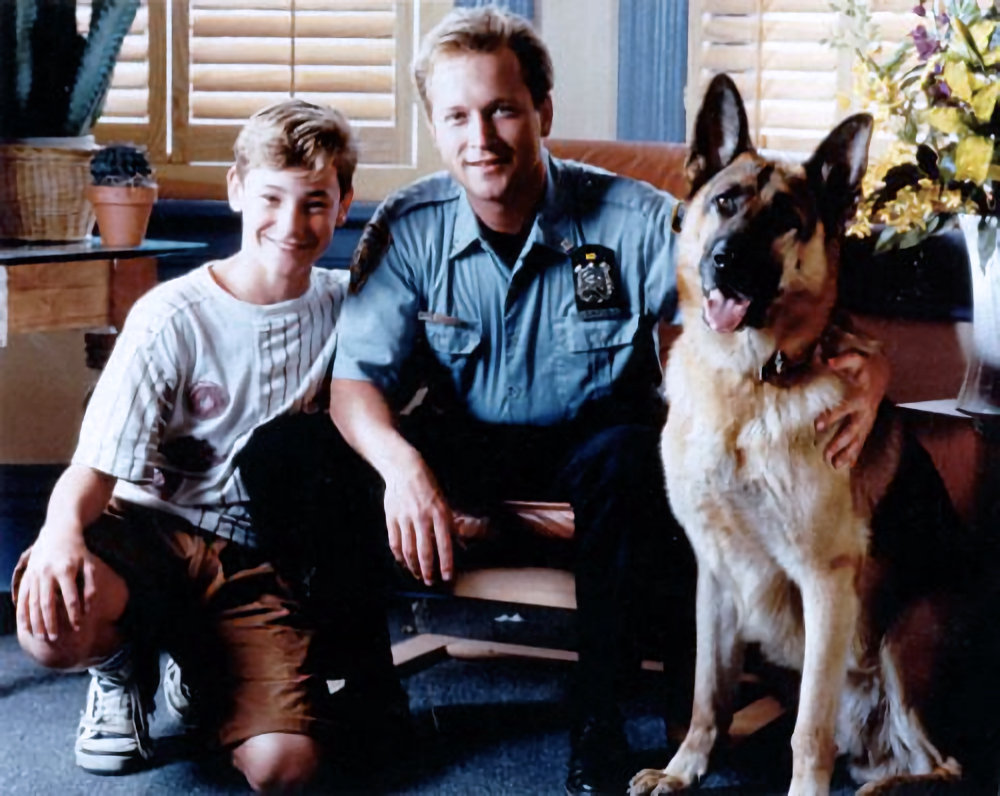 Rin Tin Tin K9 Cop - aka Katts and Dog - 02
Keywords: rin_tin_tin_k9_cop_img